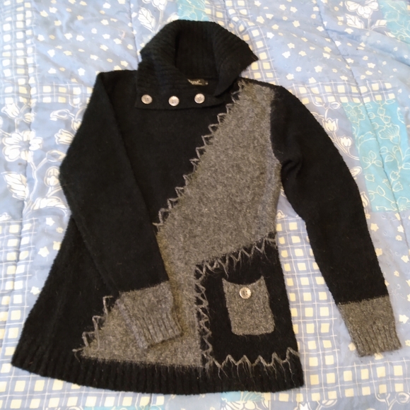 Cozy sweater - Picture 1 of 3